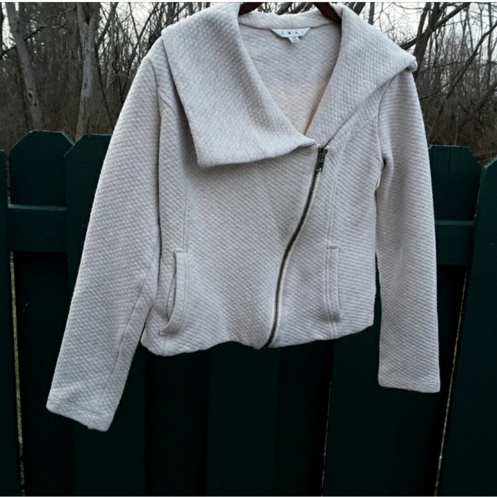 Cabi Ryder Asymmetrical Zip Quilted Moto Jacket - Picture 3 of 13